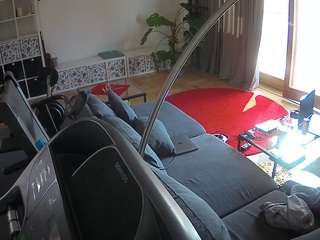 voyeurcam-julmodels-living-4