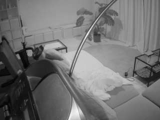 voyeurcam-julmodels-living-4