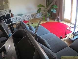 voyeurcam-julmodels-living-4 webcam