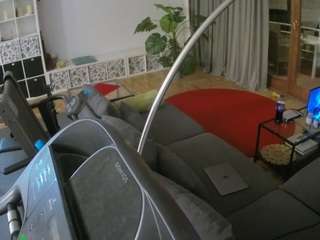 voyeurcam-julmodels-living-4 live cam profile