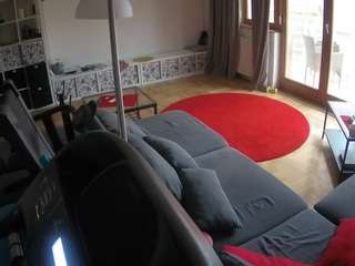 voyeurcam-julmodels-living-4