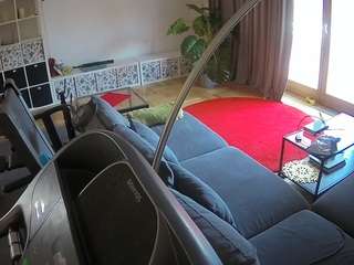 voyeurcam-julmodels-living-4