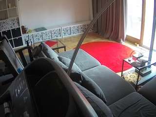 voyeurcam-julmodels-living-4