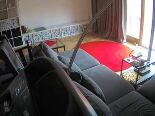 voyeurcam-julmodels-living-4