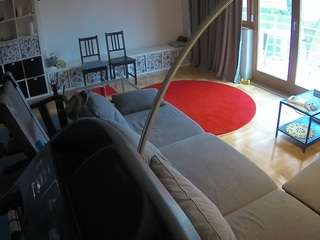 voyeurcam-julmodels-living-4 webcam