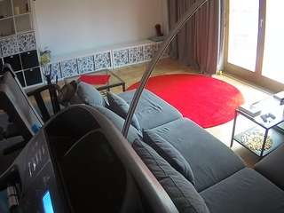voyeurcam-julmodels-living-4