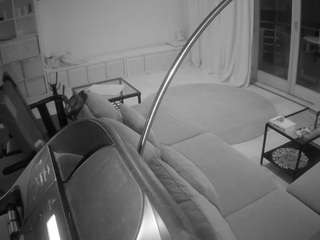 voyeurcam-julmodels-living-4