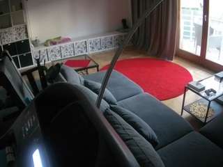 voyeurcam-julmodels-living-4