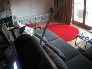 voyeurcam-julmodels-living-4