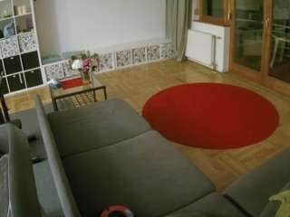 voyeurcam-julmodels-living-4