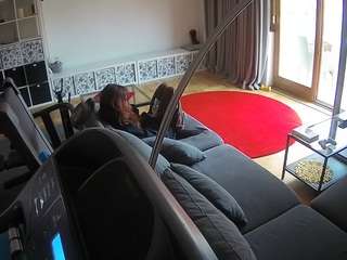 voyeurcam-julmodels-living-4
