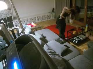 voyeurcam-julmodels-living-4