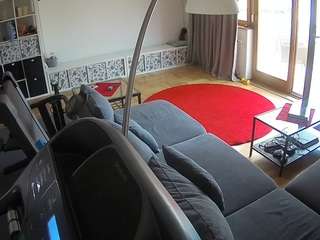 voyeurcam-julmodels-living-4 webcam