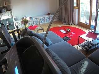 voyeurcam-julmodels-living-4