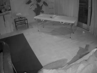 voyeurcam-julmodels-living-4 webcam