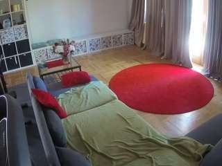 voyeurcam-julmodels-living-4 Profile Image