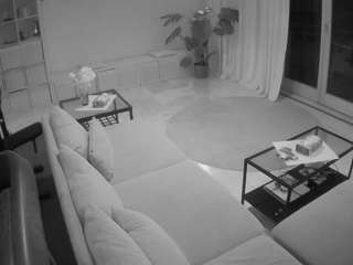 voyeurcam-julmodels-living-4