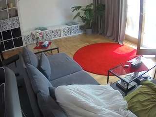 voyeurcam-julmodels-living-4