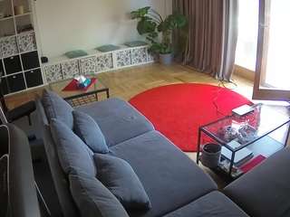 voyeurcam-julmodels-living-4