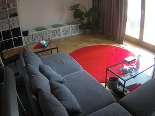 voyeurcam-julmodels-living-4 webcam