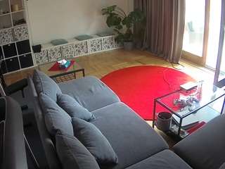 voyeurcam-julmodels-living-4 webcam
