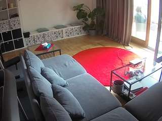 voyeurcam-julmodels-living-4 webcam