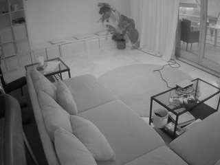 voyeurcam-julmodels-living-4