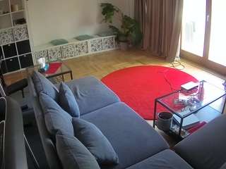 voyeurcam-julmodels-living-4