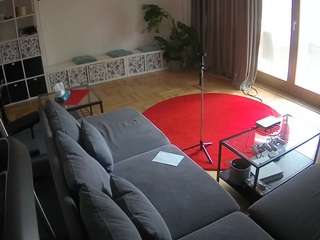 Questo modello è in diretta ora. voyeurcam-julmodels-living-4