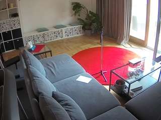 voyeurcam-julmodels-living-4
