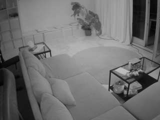 voyeurcam-julmodels-living-4
