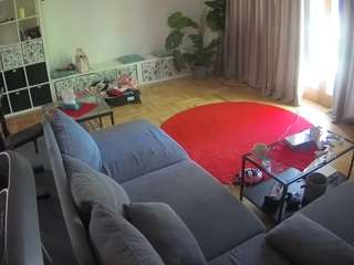 voyeurcam-julmodels-living-4