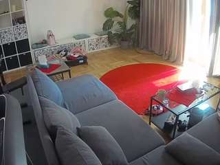 voyeurcam-julmodels-living-4