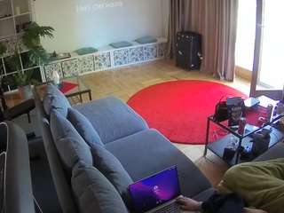 voyeurcam-julmodels-living-4