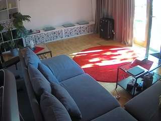 voyeurcam-julmodels-living-4
