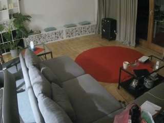 voyeurcam-julmodels-living-4