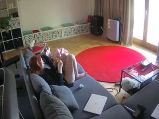 voyeurcam-julmodels-living-4