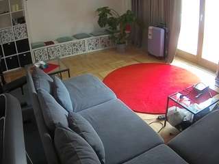 voyeurcam-julmodels-living-4