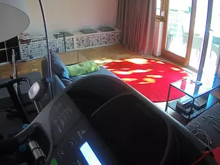 Julmodels Living-4's Live Sex Cam Show