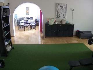 Vorjeur House camsoda voyeurcam-julmodels-living-5