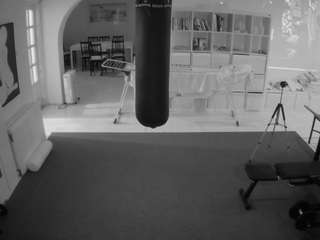 voyeurcam-julmodels-living-5