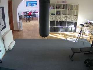 voyeurcam-julmodels-living-5