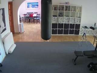 voyeurcam-julmodels-living-5