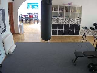 voyeurcam-julmodels-living-5