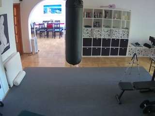 voyeurcam-julmodels-living-5's Info Image