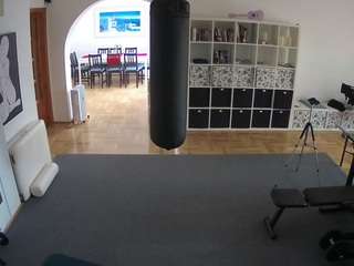 voyeurcam-julmodels-living-5