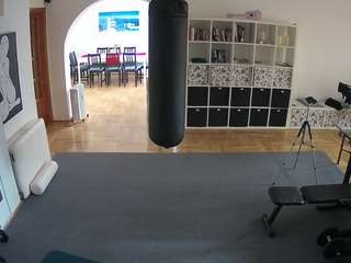voyeurcam-julmodels-living-5
