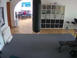 voyeurcam-julmodels-living-5