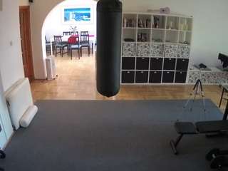 voyeurcam-julmodels-living-5