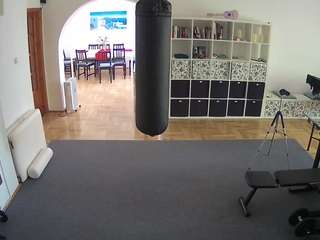 voyeurcam-julmodels-living-5